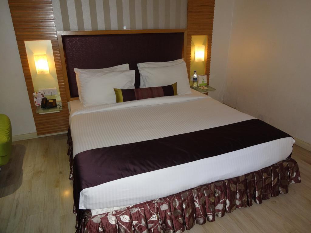 היידראבד The Purple Leaf Hotels מראה חיצוני תמונה