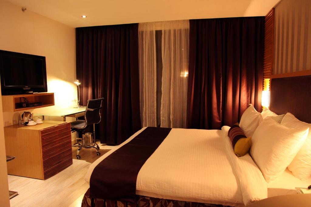 היידראבד The Purple Leaf Hotels מראה חיצוני תמונה
